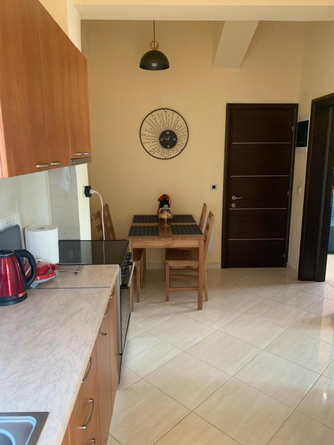 Elani Apartments 希维利 外观 照片