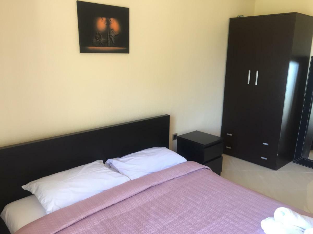 Elani Apartments 希维利 外观 照片